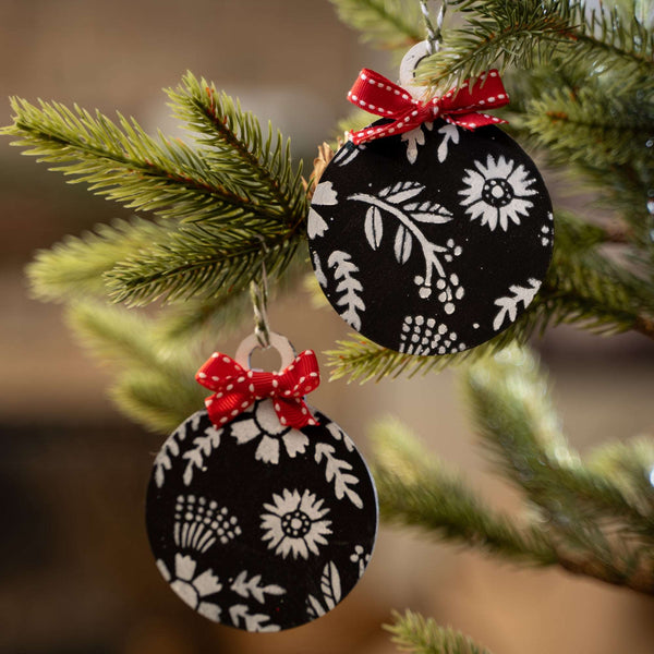 Chunky Shape - Ornament